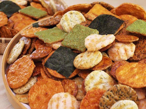 Bánh gạo được làm từ ngũ cốc nguyên hạt rất tốt cho sức khỏe